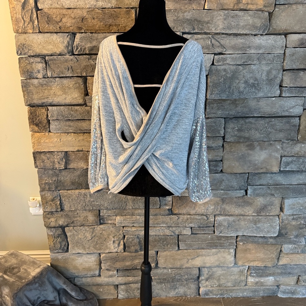 Gray Twist-Back Sweatshirt with Sequin Sleeves